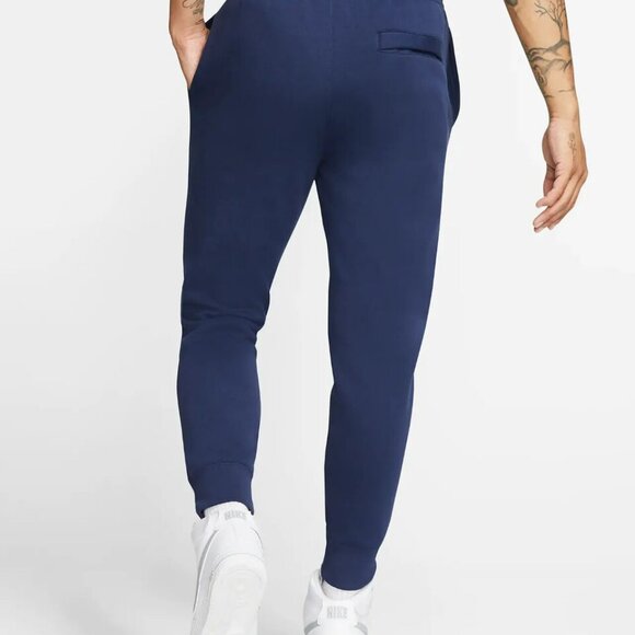 Nike Sportswear Club Fleece Tapered Joggers. Brand New. Mens Size: XL. - Picture 7 of 8